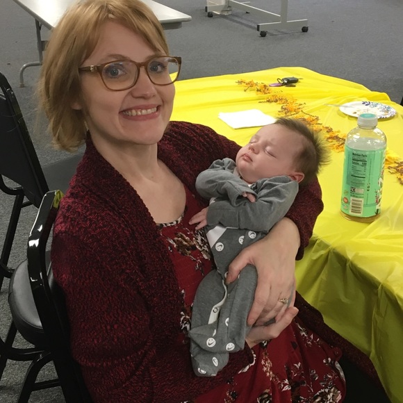 Meet your Posher, Kristie - Picture 3 of 5